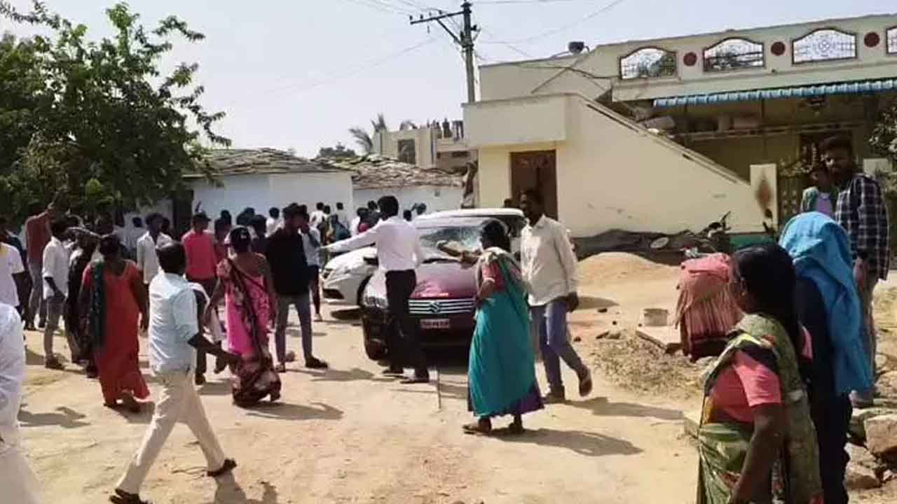 కోర్టులో లొంగిపోయిన లగచర్ల నిందితులు