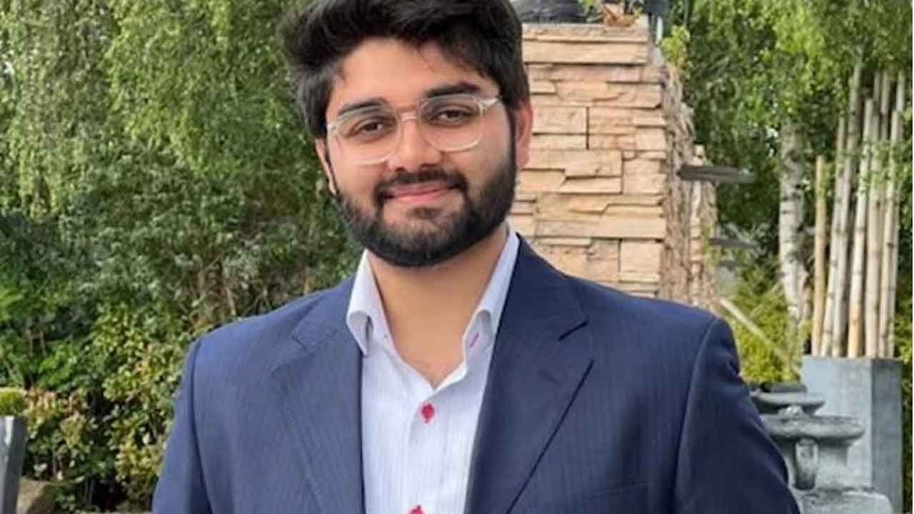 యూఏఈ విమాన ప్రమాదంలో భారత సంతతి డాక్టర్‌ మృతి