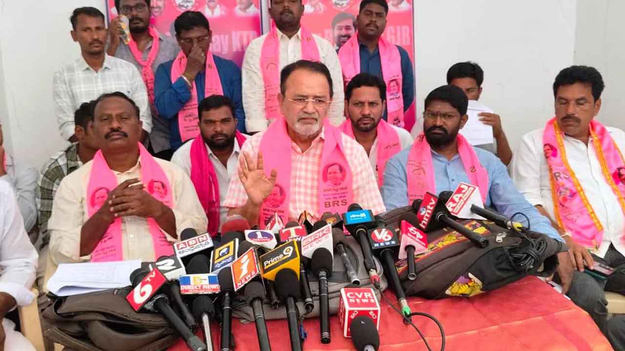 ప్రజా పాలన కాదు.. ప్రతీకార పాలన