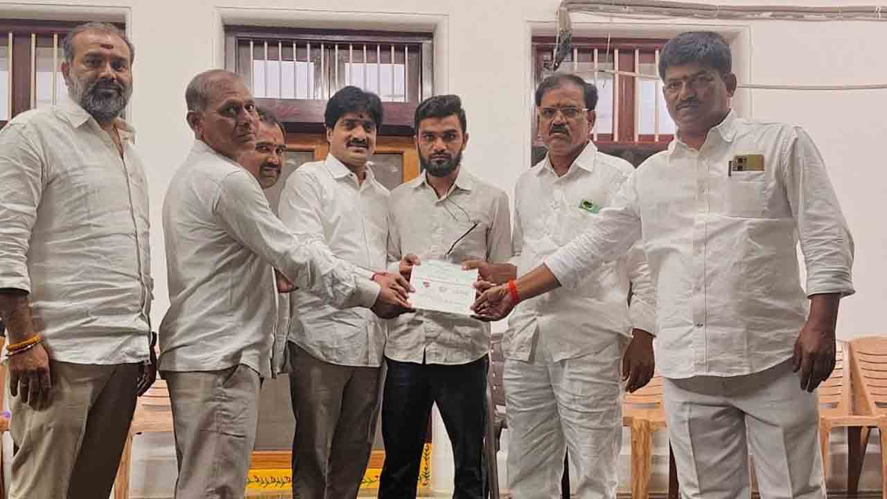 అలంపూర్‌ అభివృద్ధే లక్ష్యం : ఎమ్మెల్యే విజయుడు