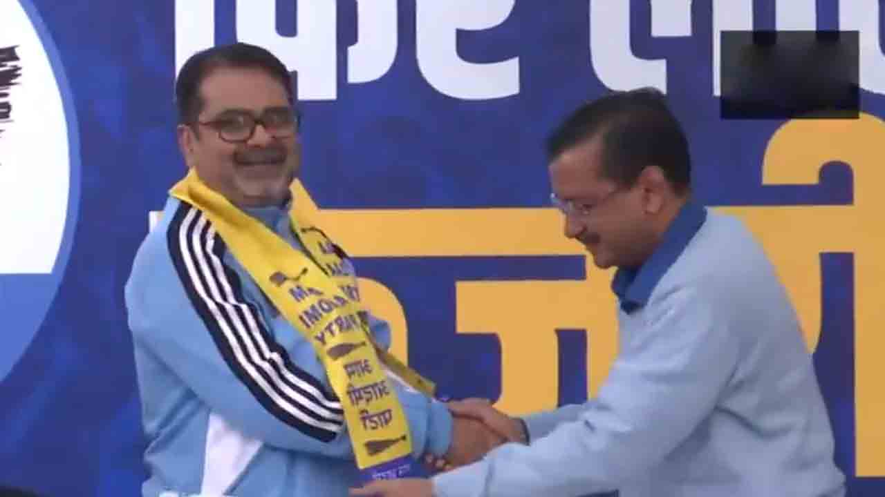 Awadh Ojha | ఆప్‌లో చేరిన ప్రముఖ ఎడ్యుకేటర్‌ అవధ్‌ ఓఝా.. Video