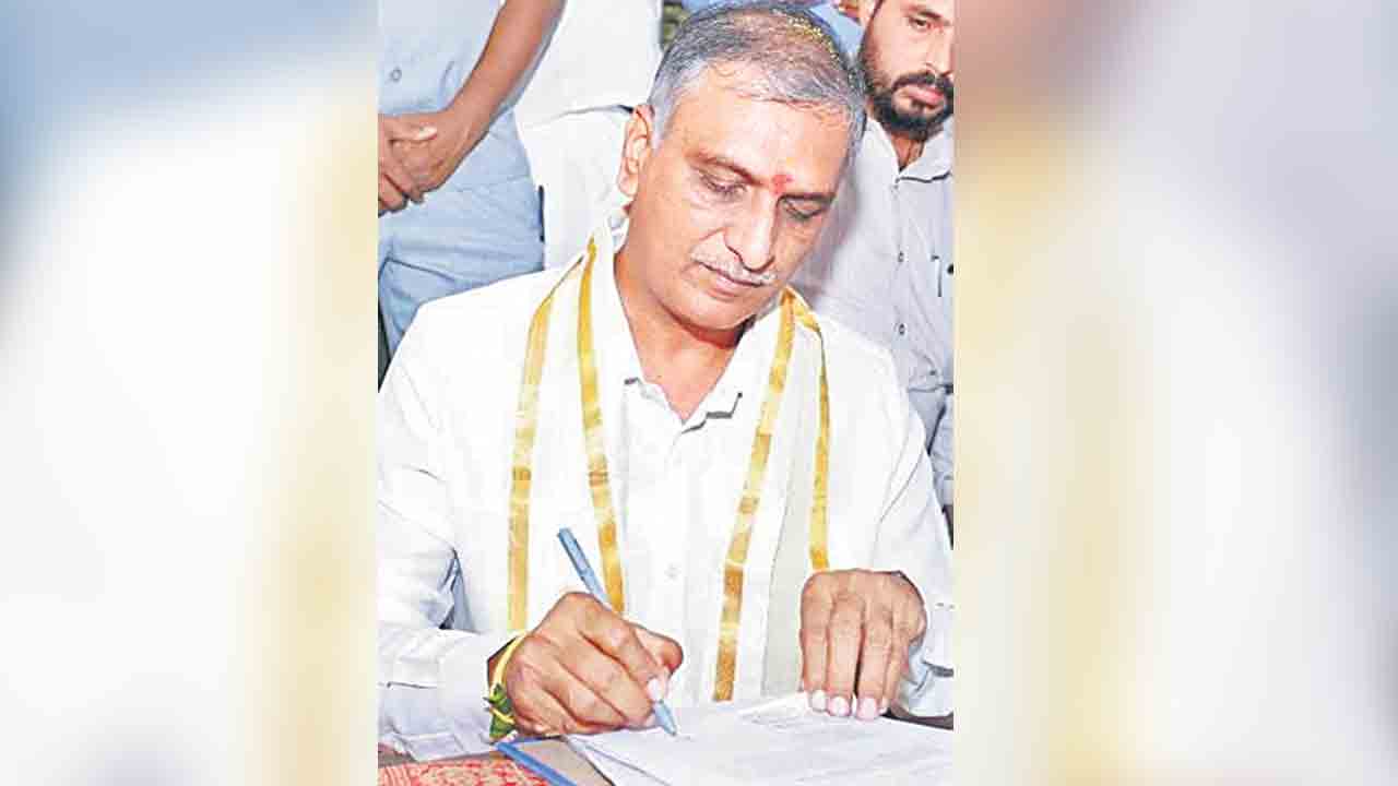 పిల్లలపై ప్రత్యేక శ్రద్ధ పెట్టండి