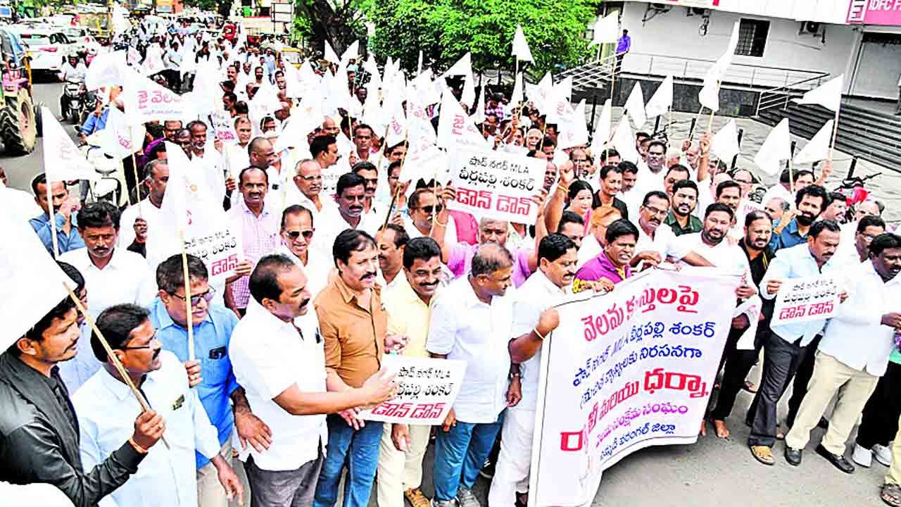 జోలికొస్తే ఊరుకోం