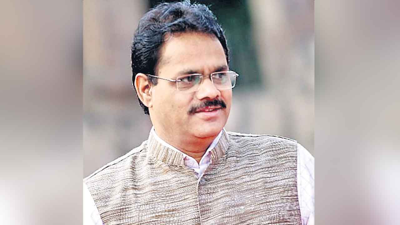 టీజీపీఎస్సీ చైర్మన్‌ బాధ్యతల స్వీకరణ