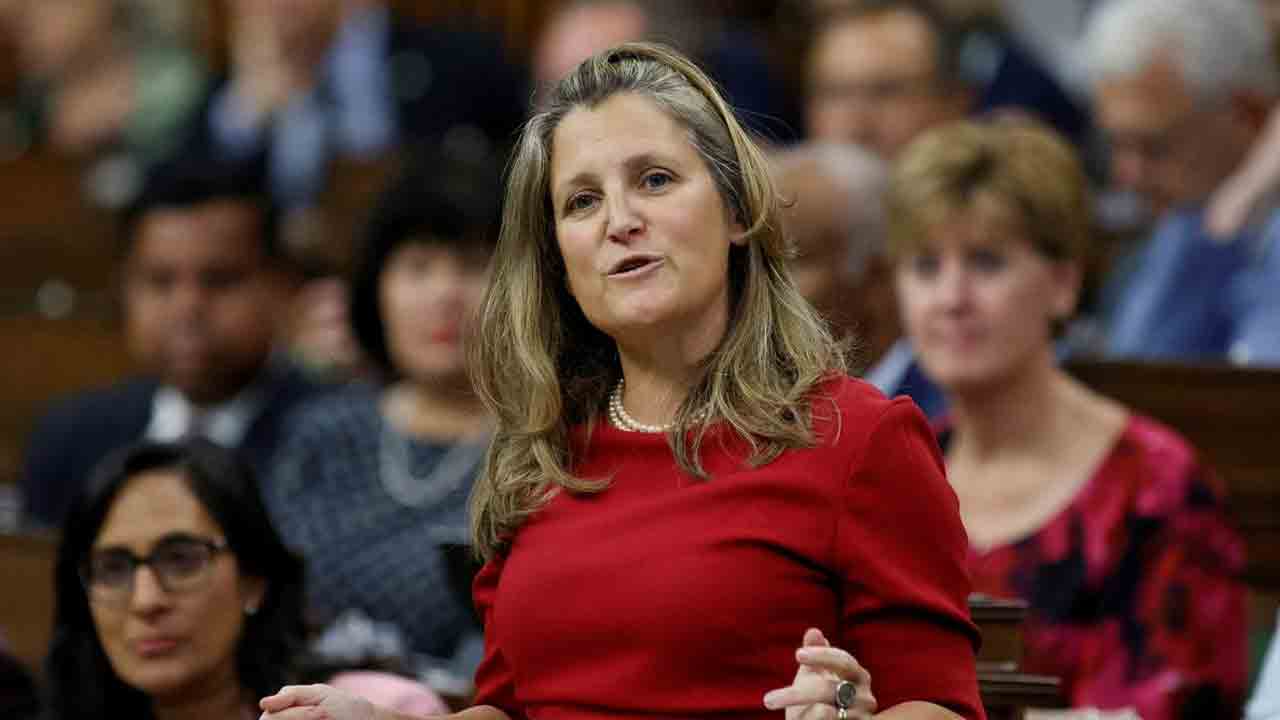 Canada Dy PM Chrystia | ట్రూడోతో విభేదాలు.. కెనడా డిప్యూటీ ప్రధాని రాజీనామా