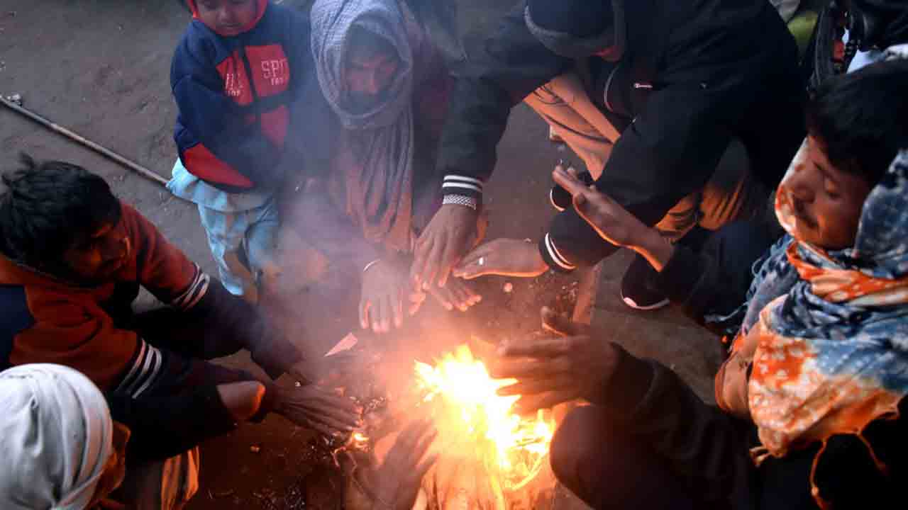 Cold wave | ఉత్తరాదిపై చలి పంజా.. పడిపోయిన ఉష్ణోగ్రతలు