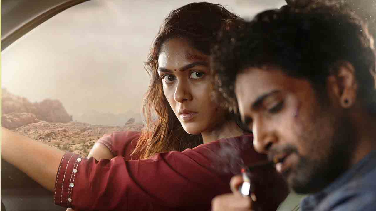 Dacoit | అడివిశేష్ డెకాయిట్ క్రిస్మస్ రిలీజ్ లేనట్టే.. ఇంతకీ ఎప్పుడో మరి..?