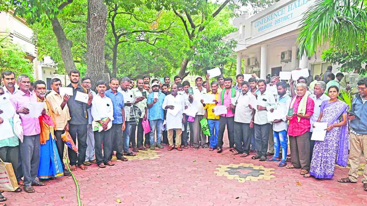 రుణమాఫీ ఎప్పుడు చేస్తరు?