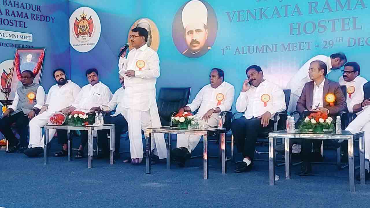 విద్యాభివృద్ధికి కృషి ఎనలేనిది..