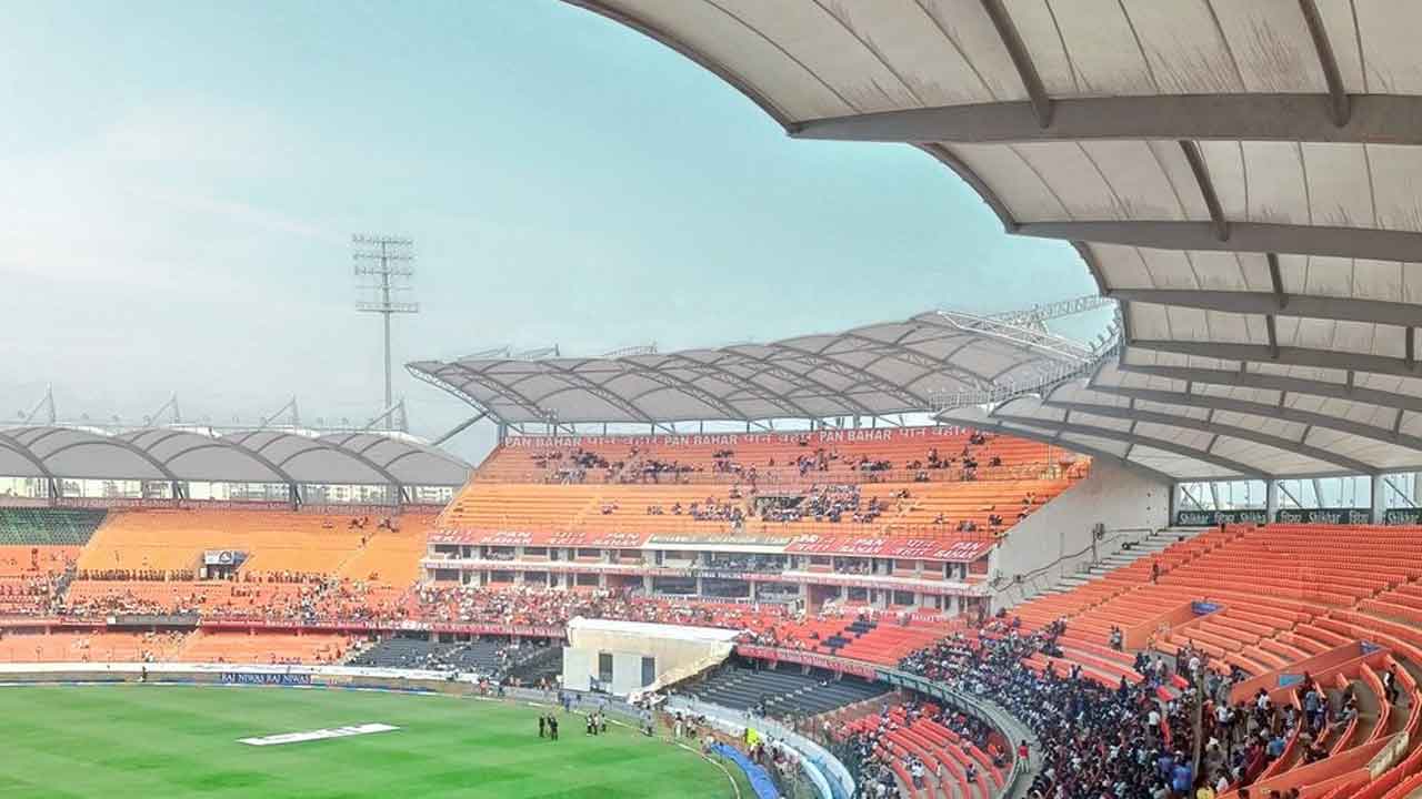 హెచ్‌సీఏ కార్యాలయంపై విజిలెన్స్‌ దాడులు