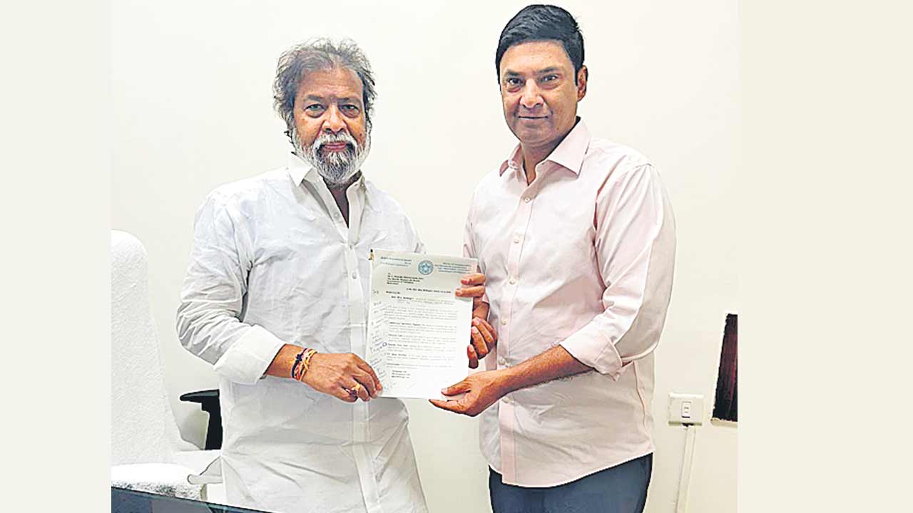 దవాఖానల్లో మౌలిక సదుపాయాలు కల్పించాలి