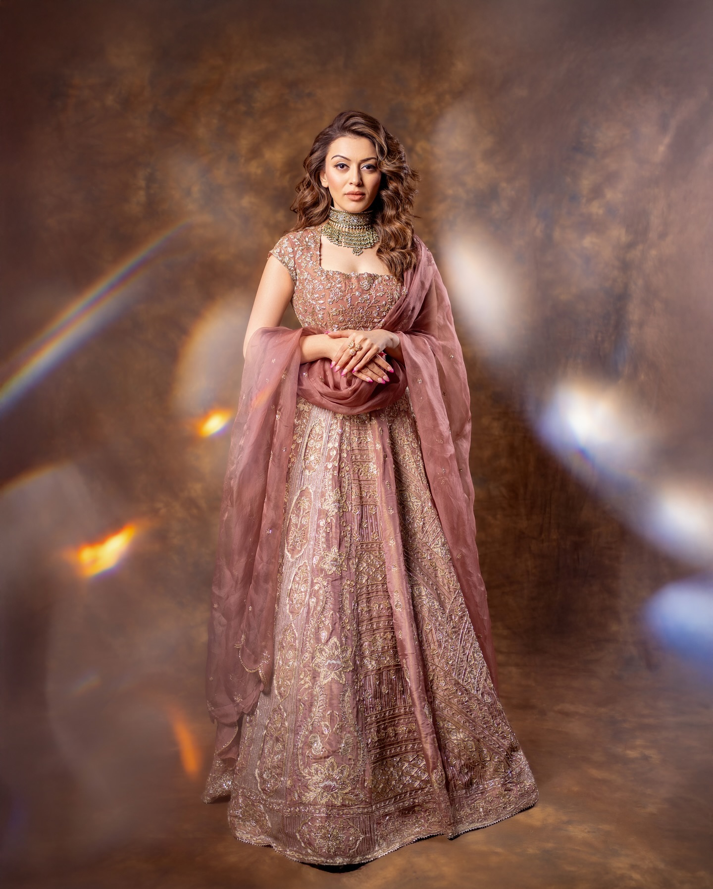 Hansika Motwani (15)