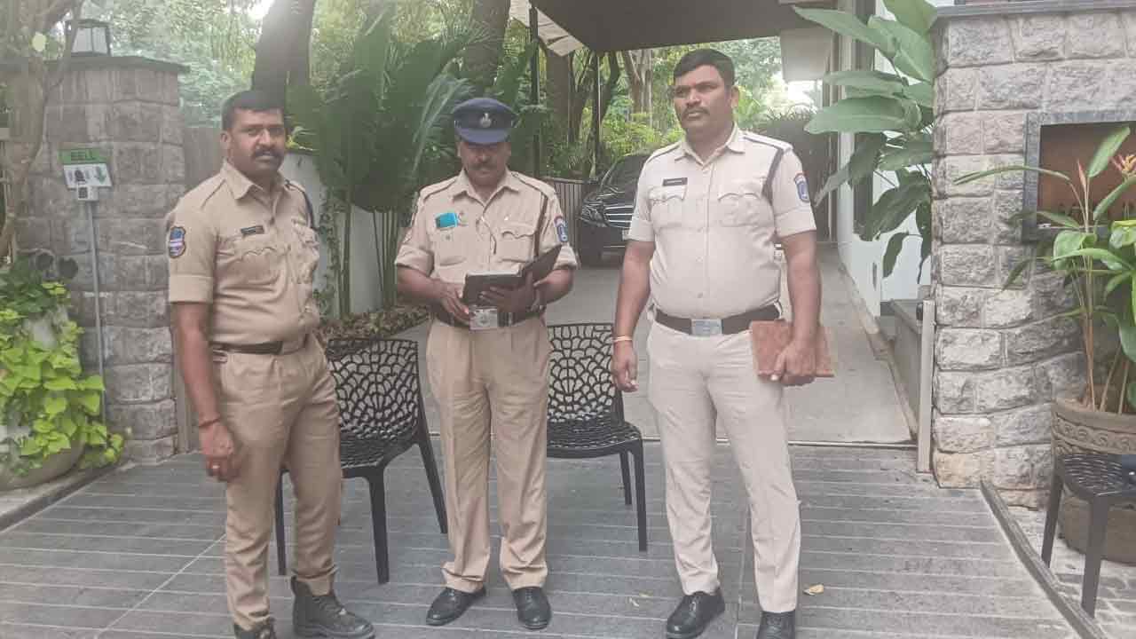 House Arrest | అప్రకటిత ఎమర్జెన్సీ.. హరీశ్‌రావు, ఎమ్మెల్సీ కవిత హౌస్‌ అరెస్ట్‌