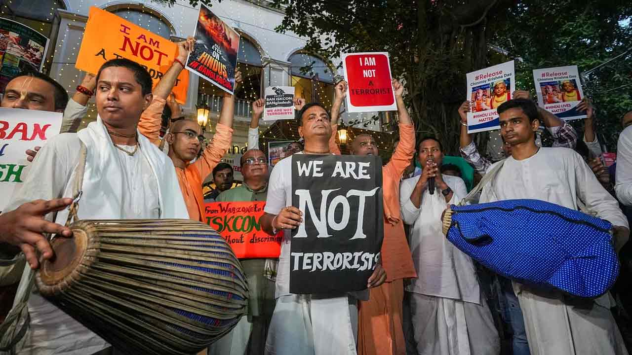 ISKCON | భారత్‌కు వస్తున్న ఇస్కాన్‌ సభ్యులను.. సరిహద్దుల్లోనే అడ్డుకున్న బంగ్లాదేశ్‌