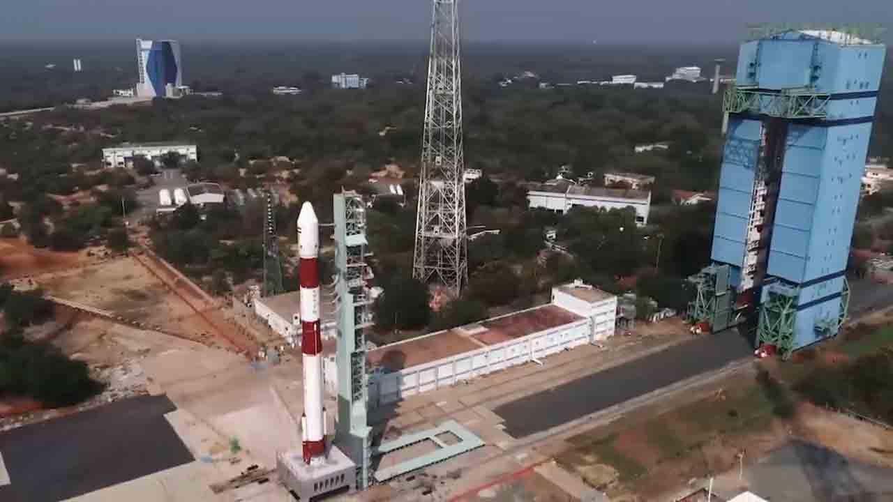 Spadex mission | స్పాడెక్స్ ప్రయోగ సమయంలో స్వల్ప మార్పులు.. ప్రకటించిన ఇస్రో