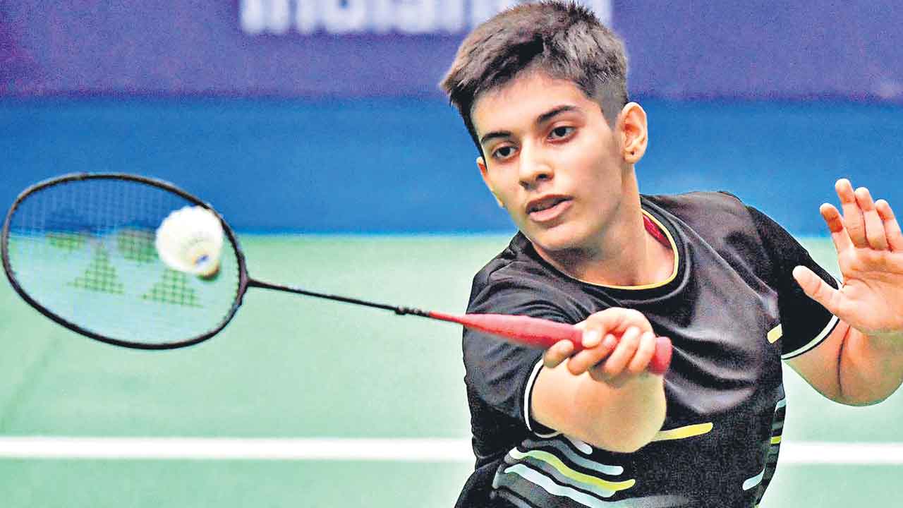 అన్మోల్‌ సంచలనం