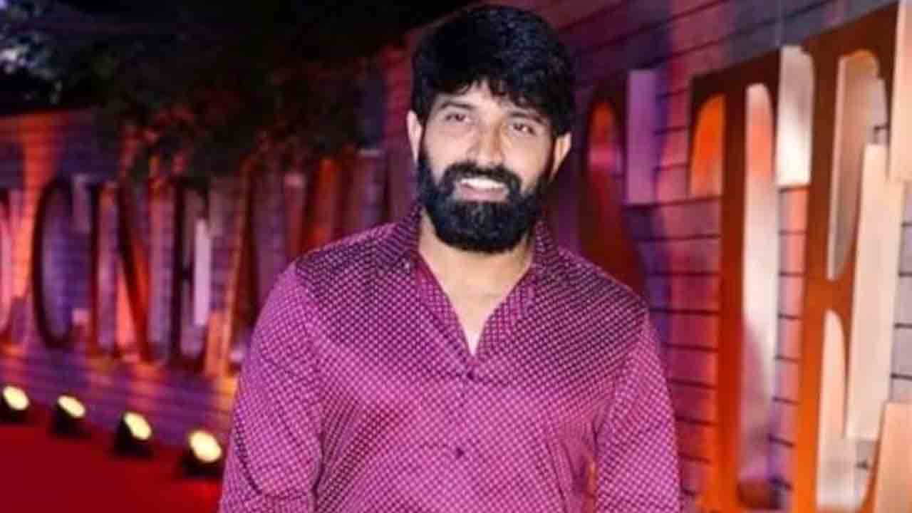 Jani Master | జానీ మాస్టర్కు బిగ్ షాక్.. డ్యాన్సర్ అసోసియేషన్ నుంచి తొలగింపు.!