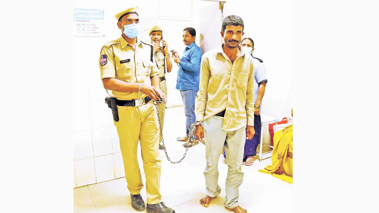 రైతు ద్రోహి.. కాంగ్రెస్‌