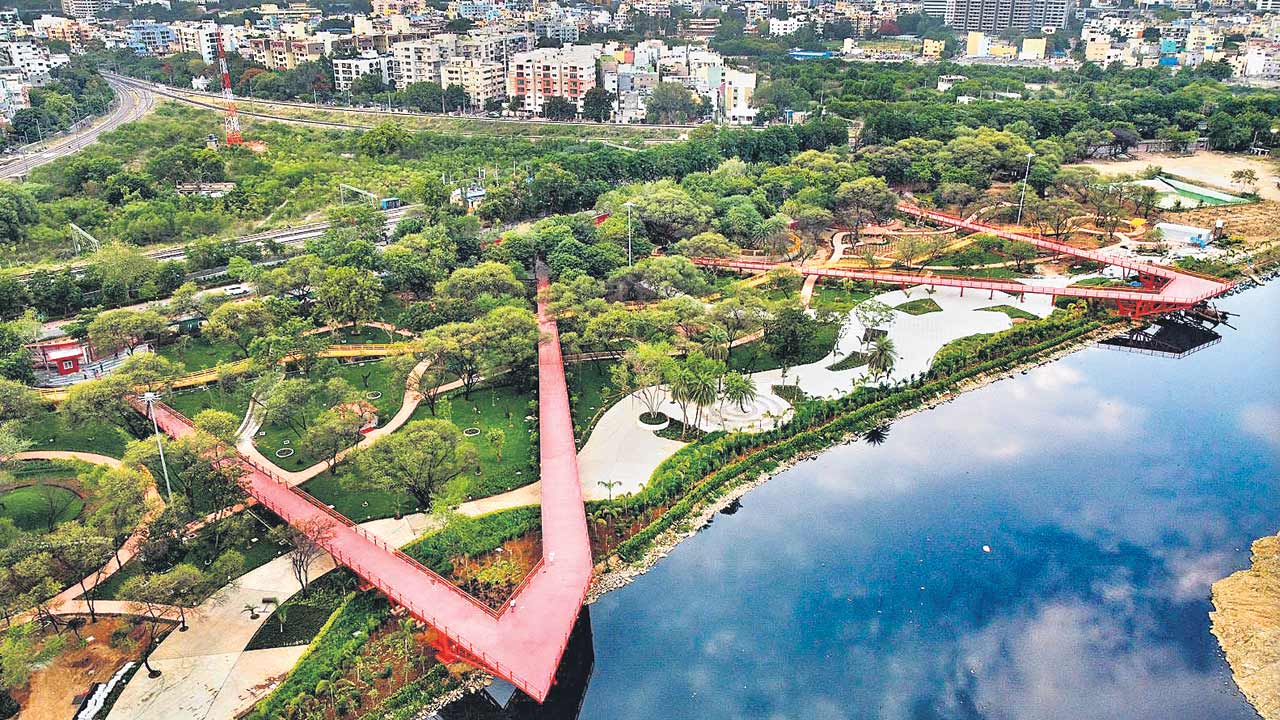 ఆదాయ మార్గాలపై నిర్లక్ష్యమెందుకు?