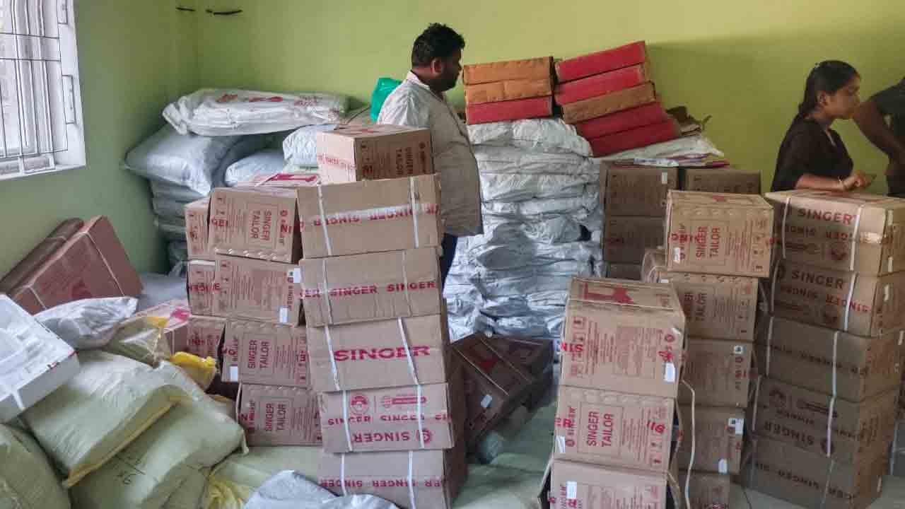 మండల పరిషత్‌ కార్యాలయంలో.. దొంగలు పడ్డారు