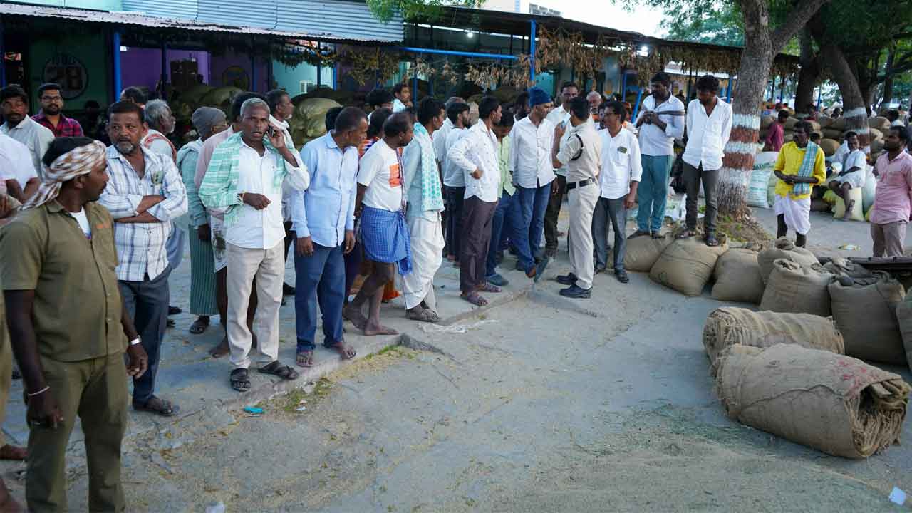 కంది ధర పెంచివ్వాల్సిందే..
