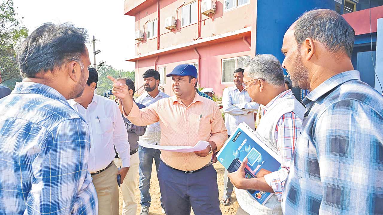 తునికికి 25న ఉప రాష్ట్రపతి రాక