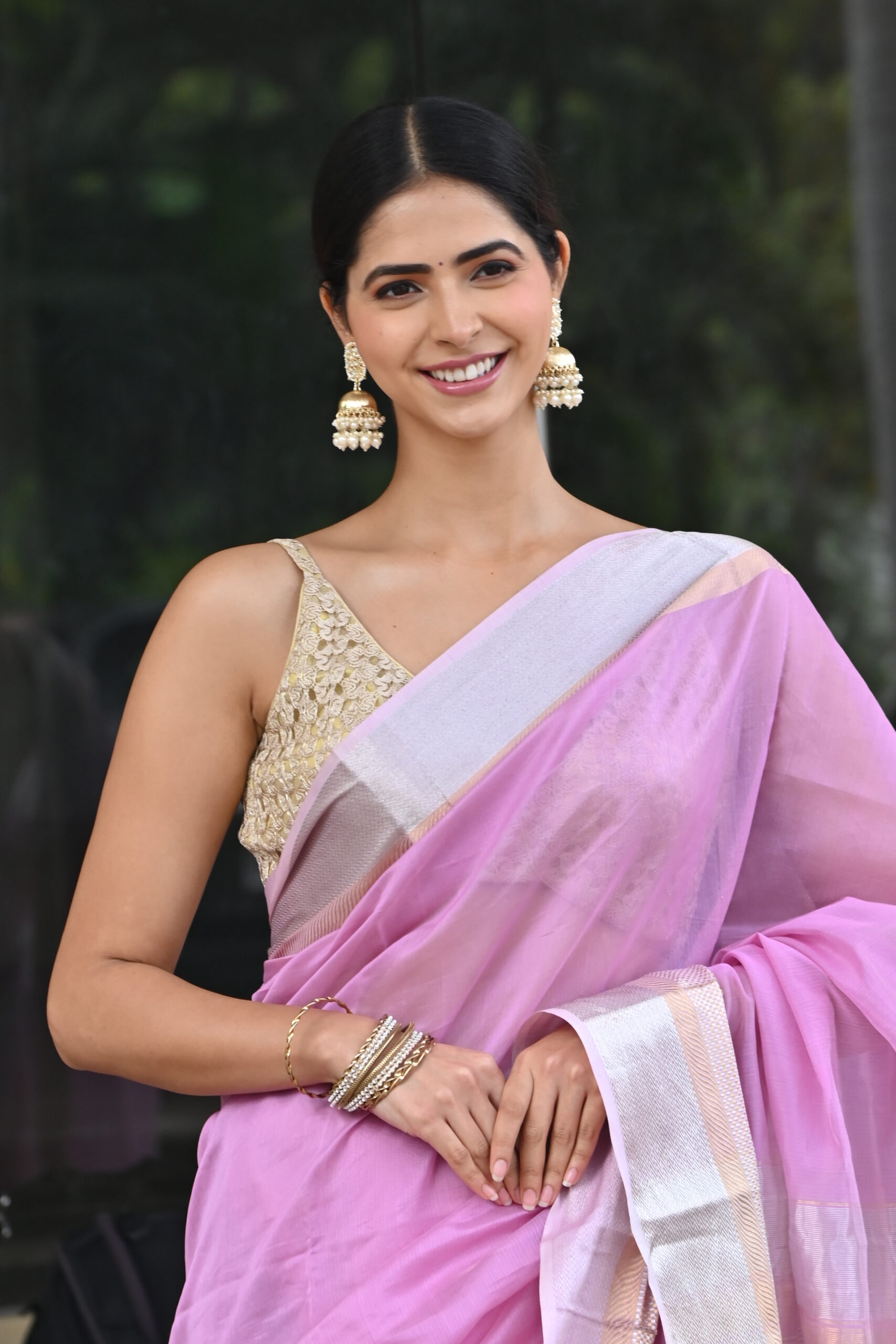 Pankhuri Gidwan At Love Mouli Movie Press Meet