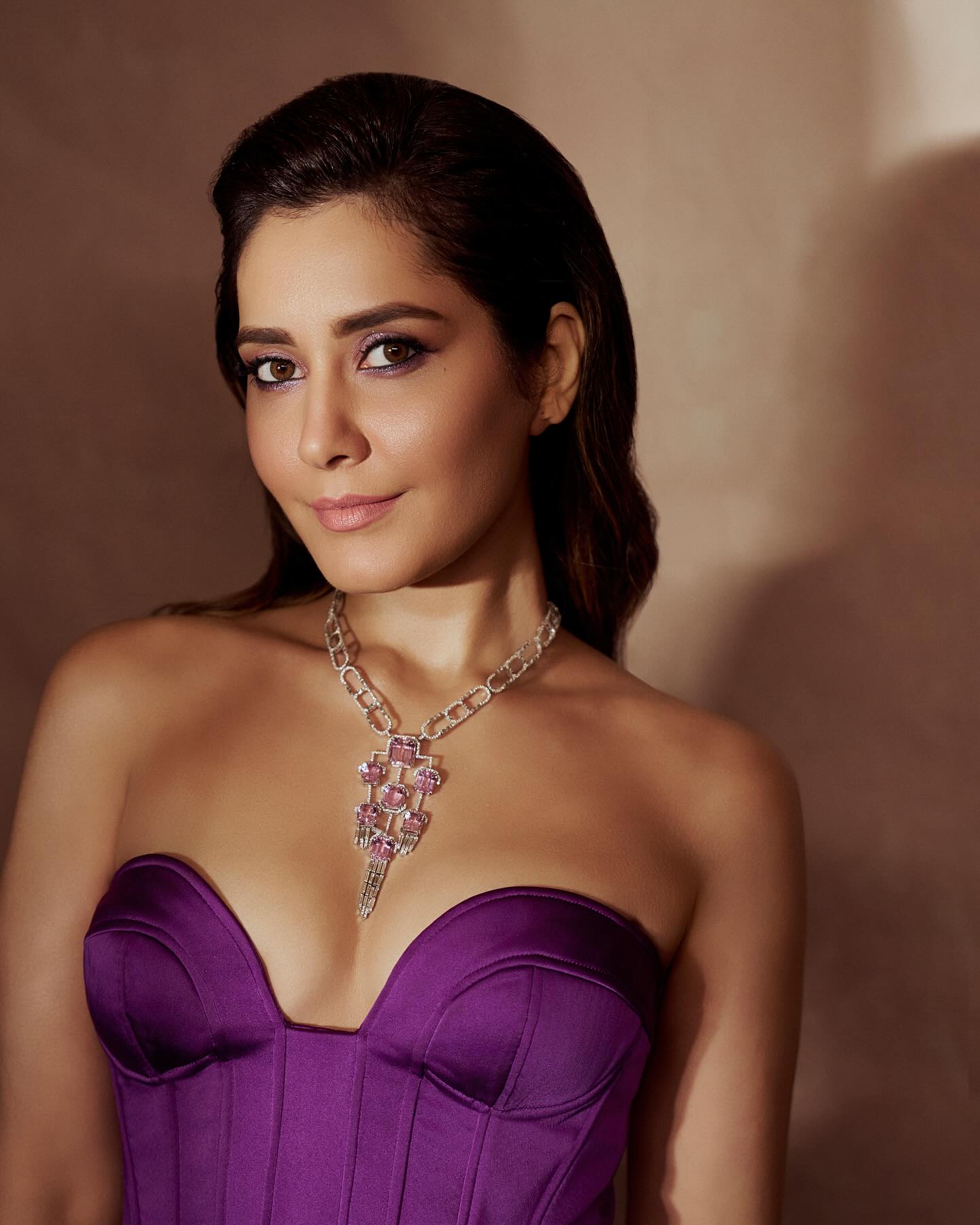 Raashi Khanna (14)