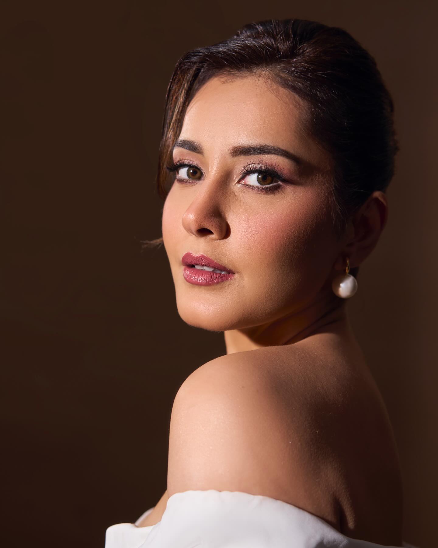 Raashi Khanna (3)