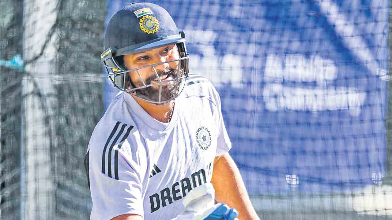 IND vs AUS | ఆడిలైడ్‌ టెస్ట్‌కు సర్వం సిద్ధం.. నెట్స్‌లో చెమటోడ్చిన రేవంత్‌ సేన