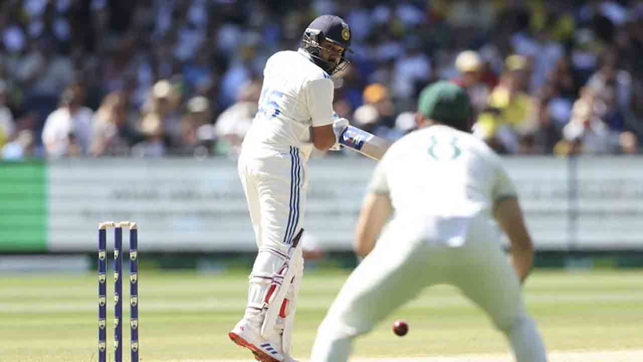 IND vs AUS | భారత్‌ టార్గెట్‌ 340.. నెమ్మదిగా సాగుతున్న బ్యాటింగ్‌