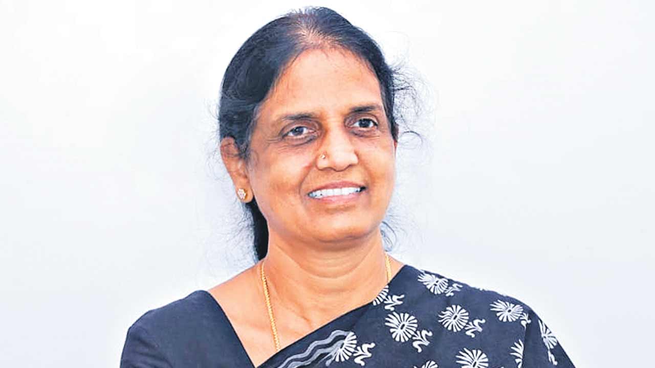 లగచర్ల రైతులపై అక్రమ కేసులు ఎత్తేయాలి