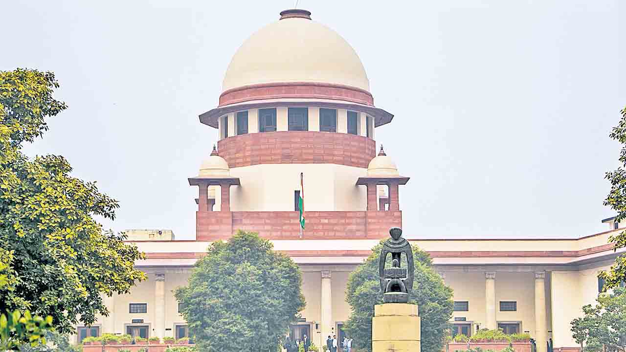 ప్రార్థనా స్థలాల సర్వేలపై స్టే