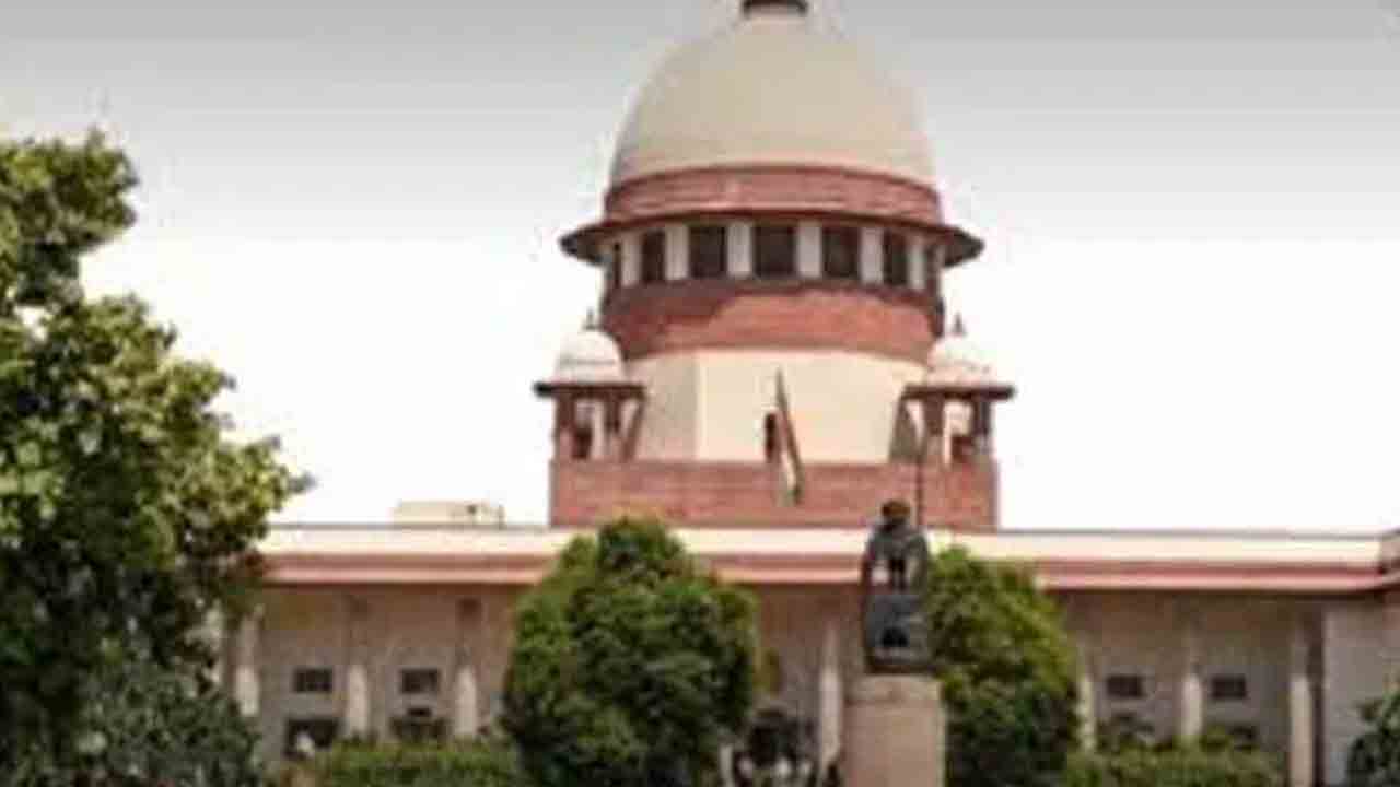 Supreme Court | ఉచితాలిస్తే ప్రజలు పనిచేయరు.. సుప్రీంకోర్టు కీలక వ్యాఖ్యలు