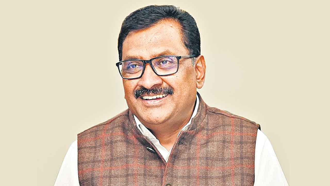 అంబేద్కర్‌ వర్సిటీ వీసీగా ఘంటా చక్రపాణి