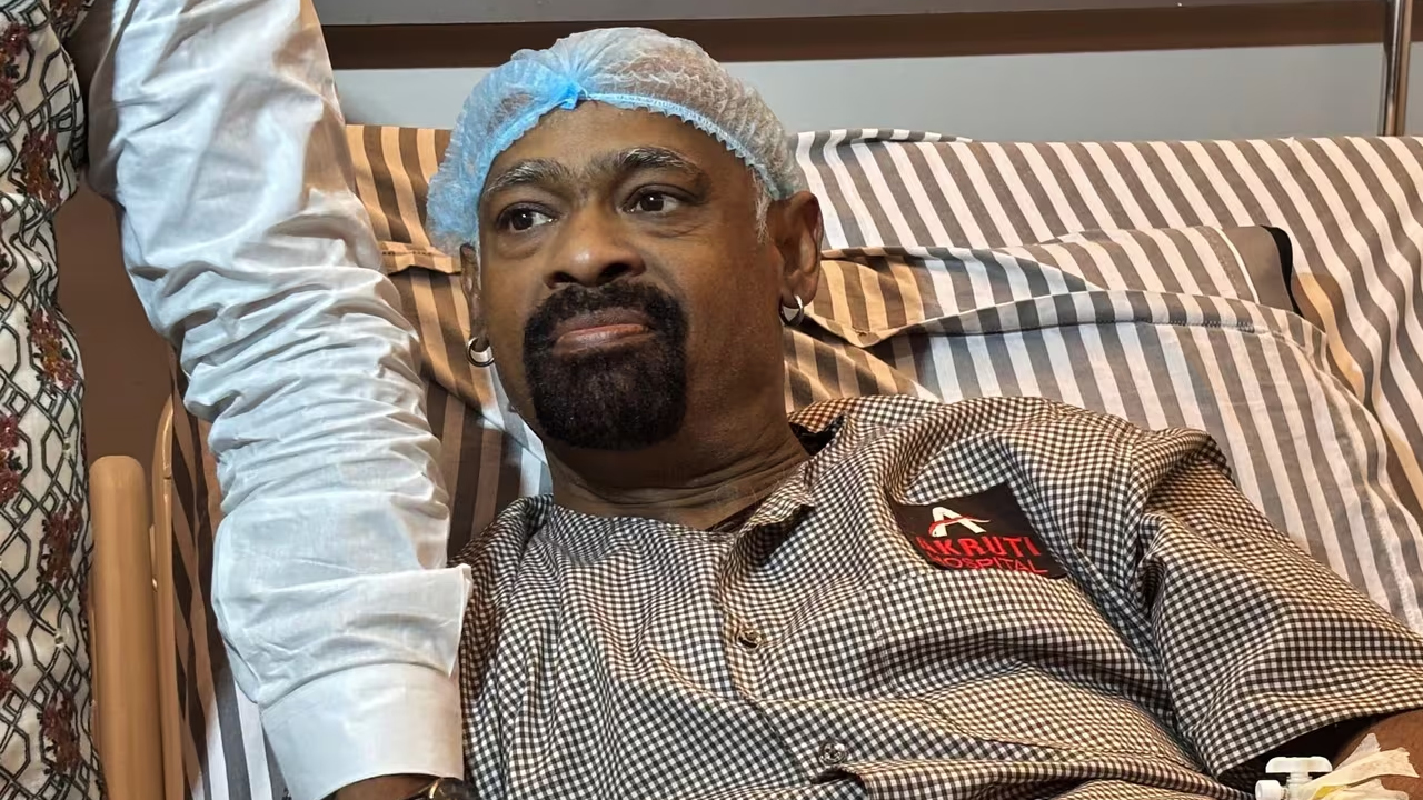 Vinod Kambli | జ్వరం బారినపడ్డ మాజీ క్రికెటర్‌ వినోద్‌ కాంబ్లీ.. నిలకడగానే ఆరోగ్యం..!