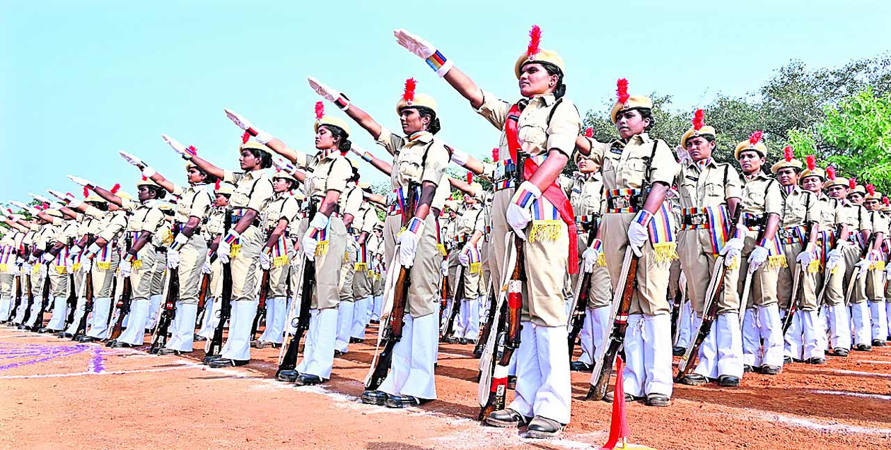 యువ సైన్యం..