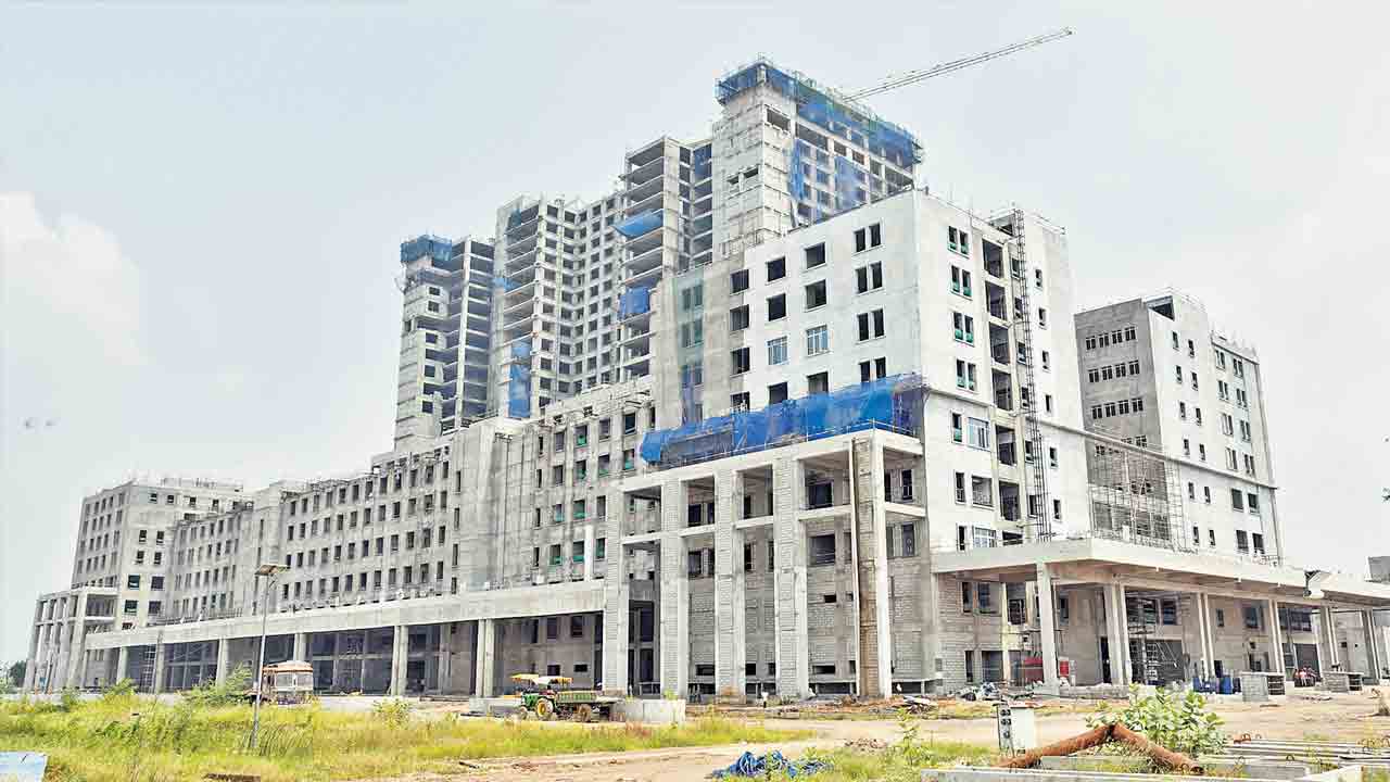 Health City | వరంగల్‌ హెల్త్‌సిటీకి బ్రేక్‌.. సూపర్‌ స్పెషాలిటీ దవాఖానపై సర్కారు నిర్లక్ష్యం?