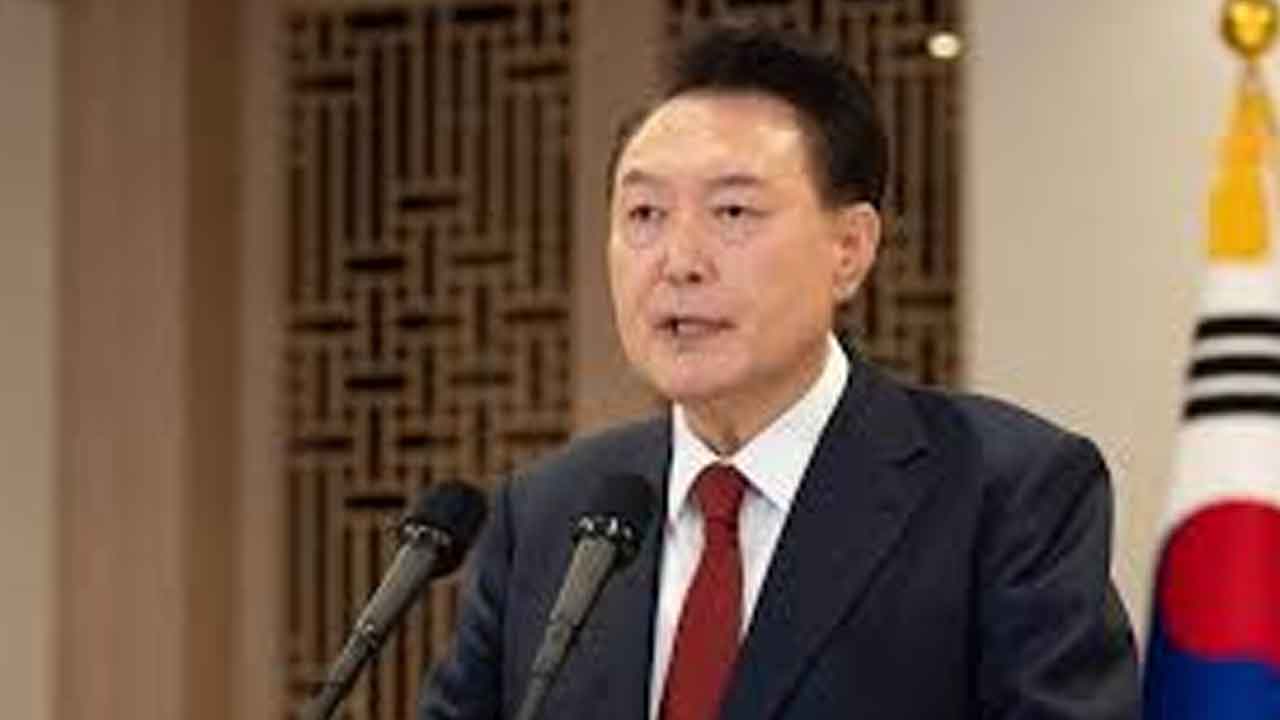 దక్షిణ కొరియా అధ్యక్షుడికి పదవీ గండం