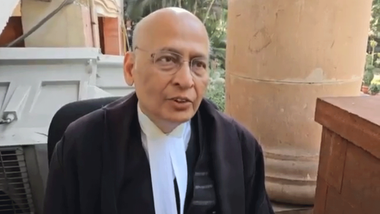 Abhishek Manu Singhvi: రాజ్య‌స‌భ‌కు వెళ్లిన ప్ర‌తిసారి ఒకే ఒక్క‌ 500 నోటు ప‌ట్టుకెళ్తా: అభిషేక్ సింఘ్వీ
