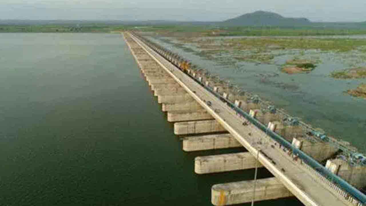 అన్నారం బరాజ్‌కు పుణె నిపుణుల బృందం