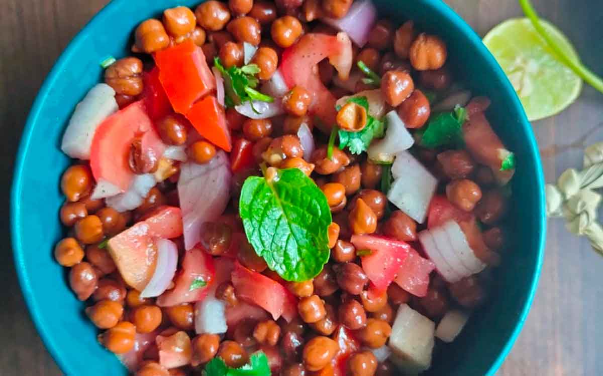 Boiled Black Chickpeas | రోజూ న‌ల్ల శ‌న‌గ‌ల‌ను ఉడ‌క‌బెట్టి తింటే క‌లిగే అద్భుత‌మైన ప్ర‌యోజ‌నాలు ఇవే..!