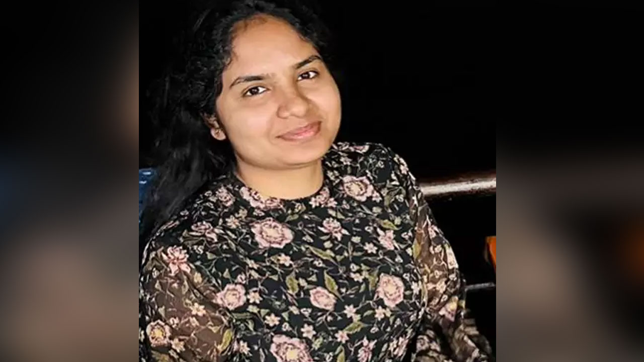 Hyderabad | కానిస్టేబుల్ వేధింపులు భ‌రించ‌లేక పీహెచ్‌డీ విద్యార్థి ఆత్మ‌హ‌త్య‌