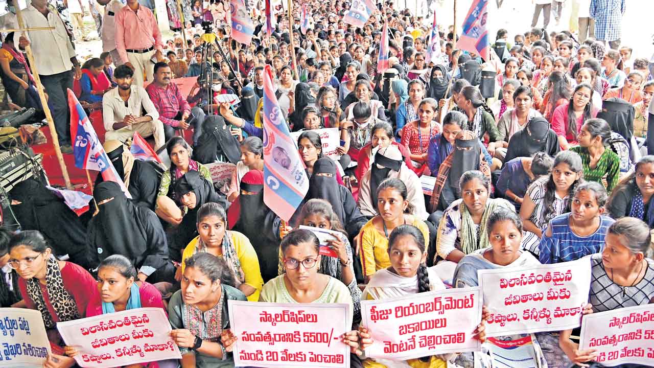 Dharna 1