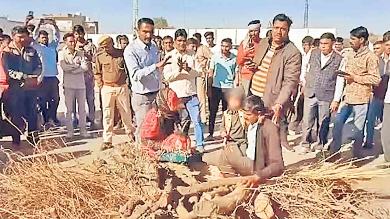 Farmer | ఆత్మాహుతికి యత్నించిన రైతుకు 9.9 లక్షల జరిమానా!