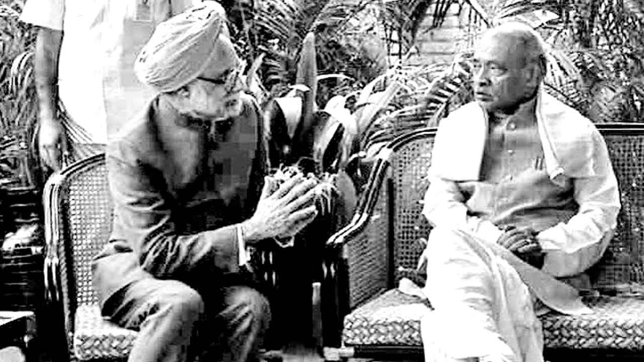 Manmohan Singh | విమర్శలనే మెట్లుగా మలుచుకున్న మౌనముని