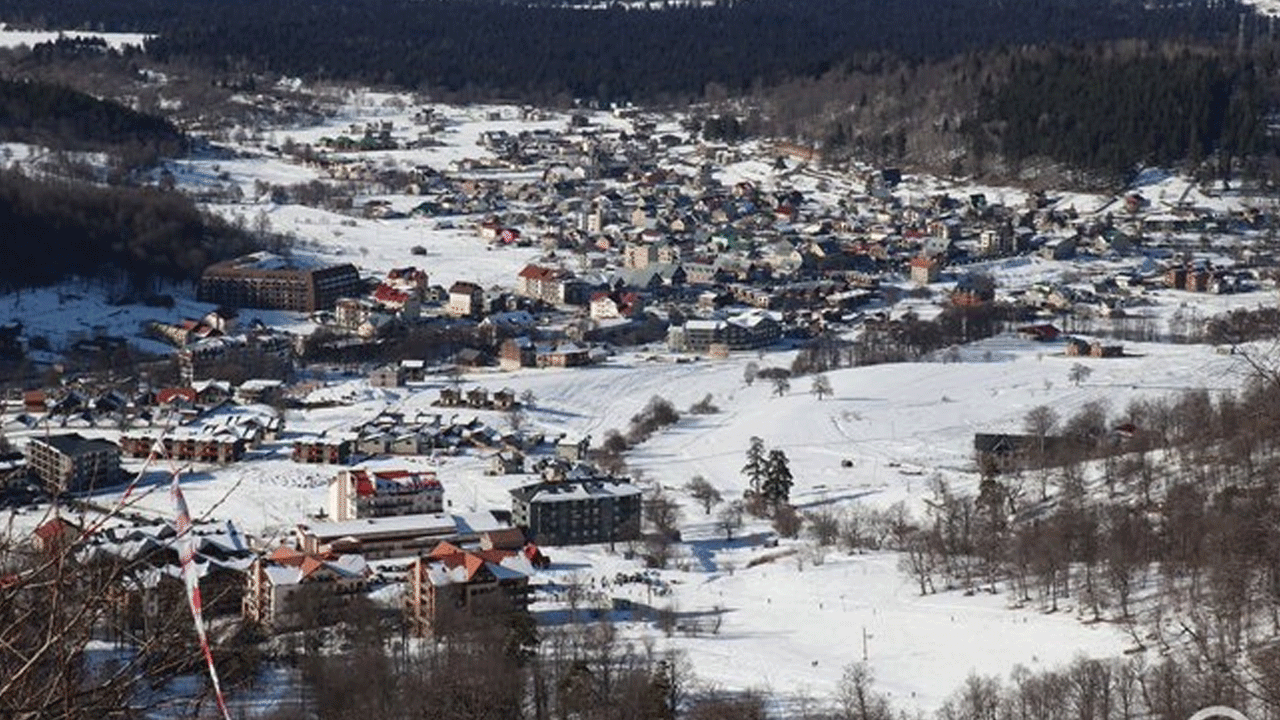 Georgian Ski Resort: కార్బ‌న్ మోనాక్సైడ్ పీల్చి.. జార్జియా స్కీయింగ్ రిసార్టులో 12 మంది మృతి