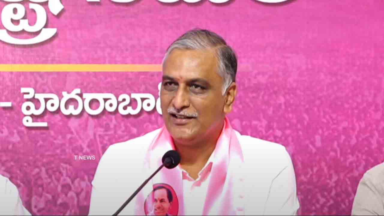 Harish Rao | డబుల్ ఎడ్జ్ నైఫ్తోనైనా జాగ్రత్తగా ఉండొచ్చు.. కానీ డబుల్ టంగ్ లీడర్లతో చాలా డేంజర్.. రేవంత్ రెడ్డిపై హరీశ్రావు ఫైర్