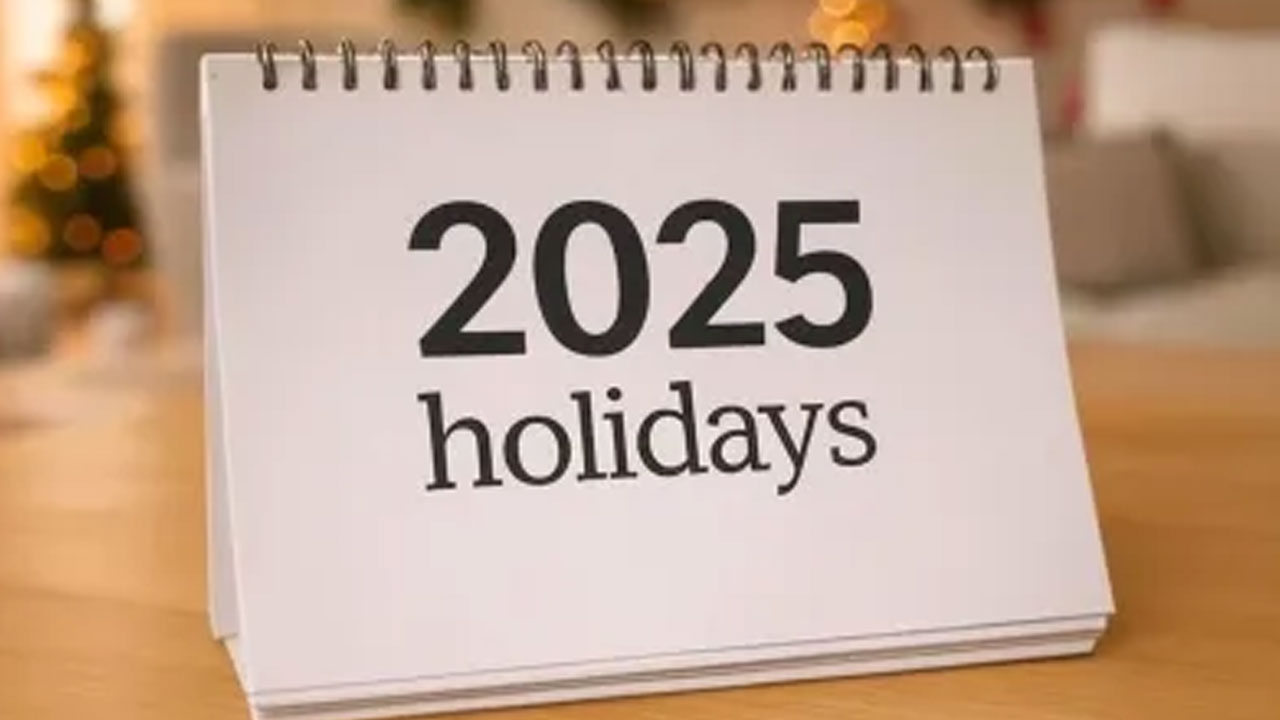 Govt Holidays | 2025లో ప్ర‌భుత్వ సెల‌వులు ఇవే.. జ‌న‌వ‌రి 1న హాలీడే