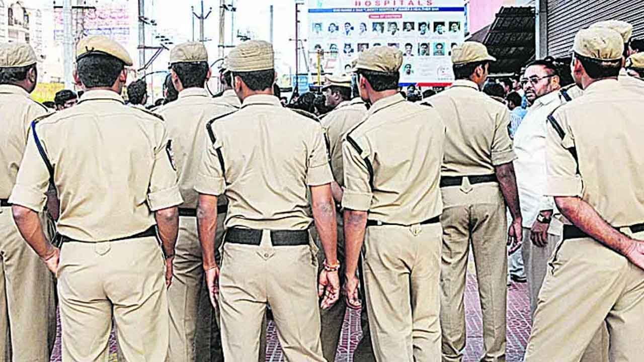 CM Revanth | సీఎం చిత్రపటానికి పాలాభిషేకం చేస్తారా? లేదా..? హోంగార్డులకు బెదిరింపులు..!